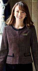 81430 en joie(アンジョア) リッチ感あふれるノーカラーがツイードで大人の雰囲気漂うジャケット 93-81430