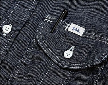 LWS46001 Lee ワーク長袖シャツ(男性用) ポケットにあるペン挿し口